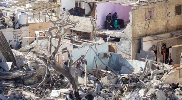 epa11259992 (FILE) - Palestinians inspect the damage following an Israeli airstrike on the Al-Farouq Mosque in the Rafah refugee camp, southern Gaza Strip, 22 February 2024 (reissued 05 April 2024). On 07 October 2023, Hamas militants launched an attack against Israel from the Gaza Strip. Six months later, and after more than 33,000 Palestinians and over 1,450 Israelis have been killed, according to the Palestinian Health Ministry and the Israel Defense Forces (IDF); the conflict continues with what the UN agencies described as a catastrophic humanitarian situation in the Gaza Strip and high political tensions in Israel. The UN Security Council passed a resolution on 25 March demanding an 'immediate ceasefire' in Gaza for the duration of the Muslim holy month of Ramadan. But with Ramadan soon over, both Gazans and relatives of Israelis taken hostage in the October attacks are unsure when this latest flare-up of a long term conflict will really end.  EPA/HAITHAM IMAD  ATTENTION: This Image is part of a PHOTO SET