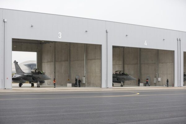 25.04.2024., Velika Gorica - Svecani docek prvih sest od ukupno 12 visenamjenskih borbenih aviona Rafale iz Francuske u vojarni 