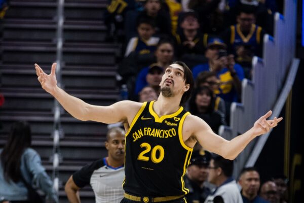 Feb 14, 2024; San Francisco, California, USA; Golden State Warriors forward Dario Saric (20) reacts during the first half of the game against the LA Clippers at Chase Center.,Image: 846753731, License: Rights-managed, Restrictions: , Model Release: no, Credit line: USA TODAY Sports / ddp USA / Profimedia