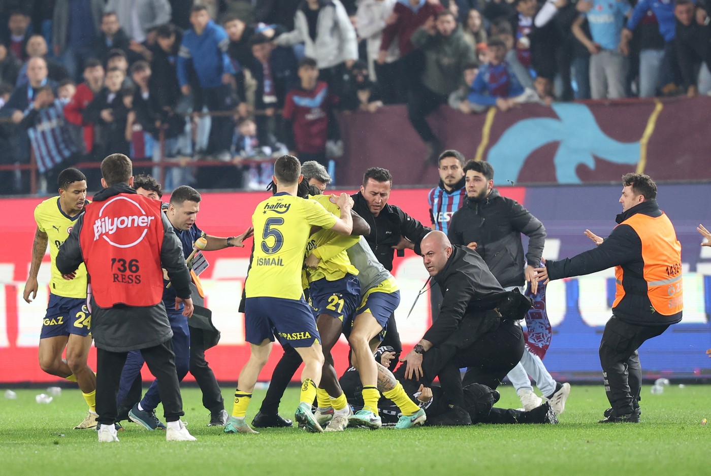March 17, 2024, Trabzon, Turkey: After the game between Trabzonspor and FenerbahÃ§e in the Turkish Super League, Trabzonspor fans entered the field and attacked FenerbahÃ§e players in Trabzon, Turkey on 17 March 2024. End of the game, FenerbahÃ§e players remained on the field to celebrate their 3-2 victory, which angered fans of the home team. Trabzonspor supporters rushed onto the field and attacked Fenerbahce players.,Image: 857655667, License: Rights-managed, Restrictions: * Turkey Rights Out *, Model Release: no, Credit line: Depo Photos / Zuma Press / Profimedia
