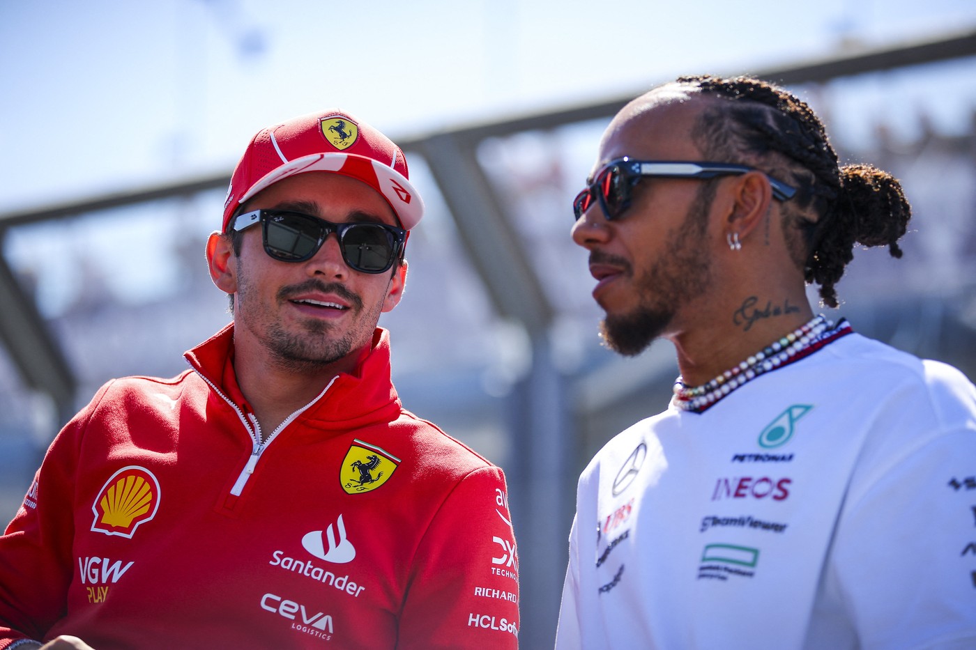 Formule 1 - Grand Prix d'Australie 2024 à Melbourne - LECLERC Charles (mco), Scuderia Ferrari SF-24, HAMILTON Lewis (gbr), Mercedes AMG F1 Team W15, portrait during the Formula 1 Rolex Australian Grand Prix 2024, 3rd round of the 2024 Formula One World Championship from March 22 to 24, 2024 on the Albert Park Circuit, in Melbourne, Australia -,Image: 859176394, License: Rights-managed, Restrictions: , Model Release: no, Credit line: Dppi / Panoramic / Bestimage / Profimedia