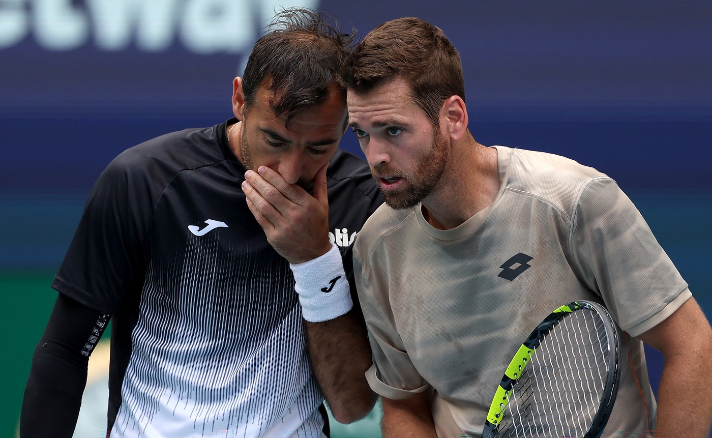 MIAMI GARDENS, FLORIDA - MARCH 30: Ivan Dodig of Croatia and Austin Krajicek of the United States talk before a serve against Rohan Bopanna of India and Matthew Ebden of Australia during the Men's Doubles Final at Hard Rock Stadium on March 30, 2024 in Miami Gardens, Florida.   Elsa,Image: 861277901, License: Rights-managed, Restrictions: , Model Release: no, Credit line: ELSA / Getty images / Profimedia