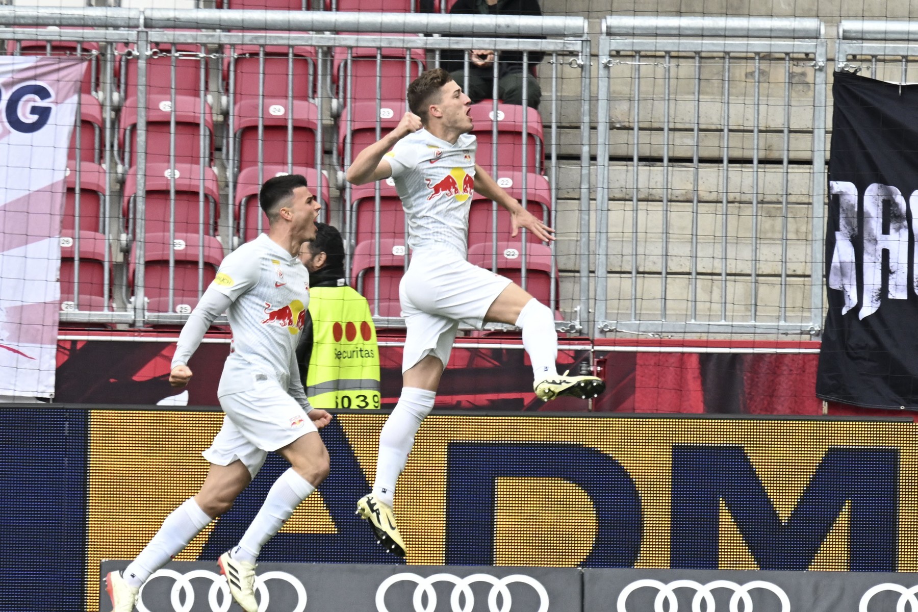 SALZBURG, AUSTRIA - APRIL 21: Luka Sucic of Salzburg celebrates after scoring a goal during the Admiral Bundesliga match between FC Red Bull Salzburg and SK Austria Klagenfurt at Red Bull Arena on April 21, 2024 in Salzburg, Austria. 240421_SEPA_26_007 - 20240421_PD7477,Image: 866739204, License: Rights-managed, Restrictions: AUSTRIA OUT, GERMANY OUT, SWITZERLAND OUT, UK OUT
SOUTH TYROL OUT, Model Release: no, Credit line: Hans Peter Lottermoser / AFP / Profimedia