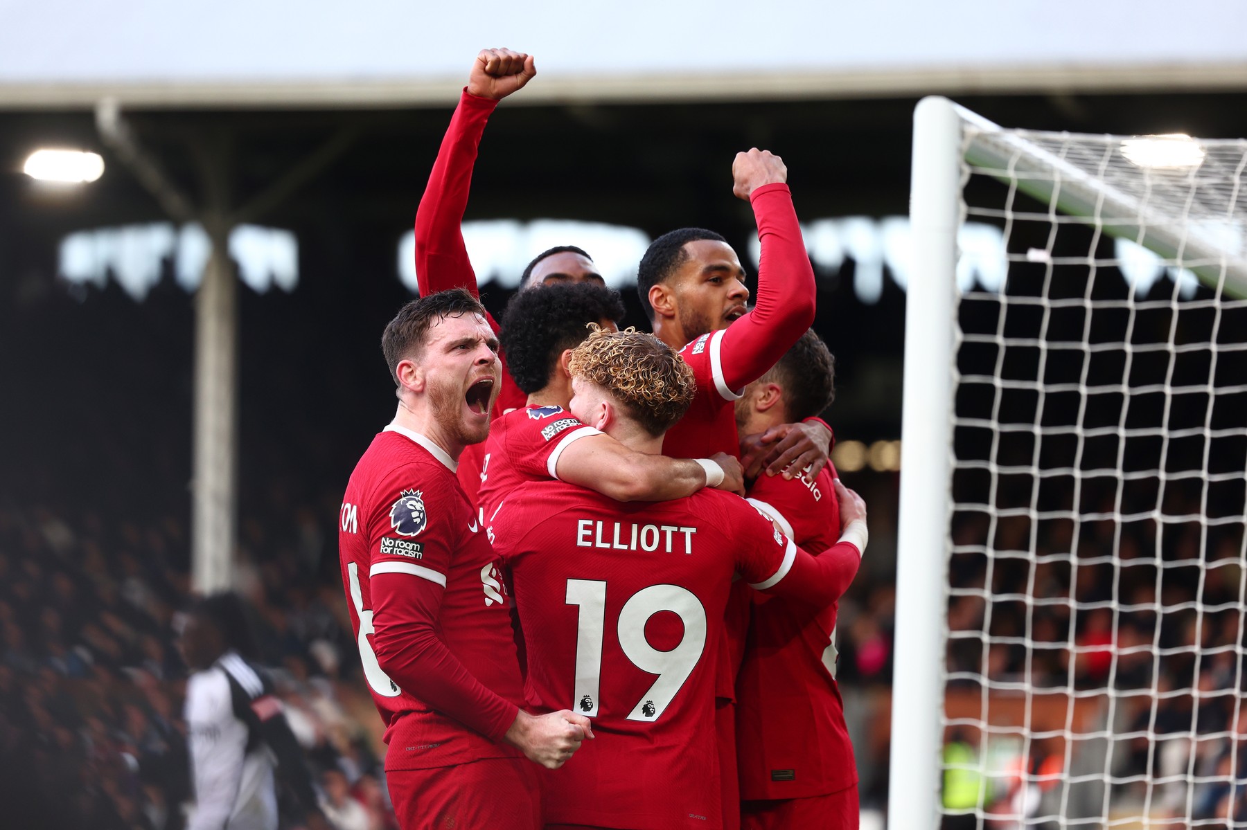 21st April 2024; Craven Cottage, Fulham, London, England; Premier League Football, Fulham versus Liverpool; Diogo Jota of Liverpool celebrates with team mates after he scored for 1-3 in the 72nd minute,Image: 866747827, License: Rights-managed, Restrictions: , Model Release: no, Credit line: Shaun Brooks / Actionplus / Profimedia
