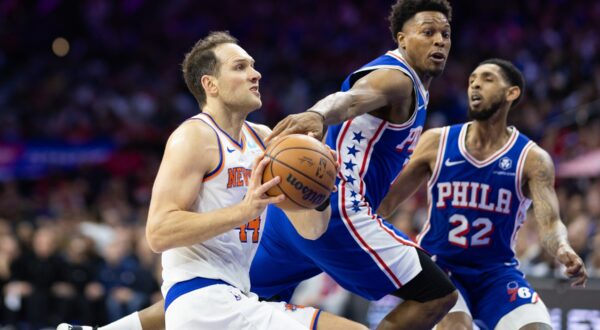 Apr 25, 2024; Philadelphia, Pennsylvania, USA; New York Knicks forward Bojan Bogdanovic (44) drives against Philadelphia 76ers guard Kyle Lowry (7) during the second quarter of game three of the first round for the 2024 NBA playoffs at Wells Fargo Center.,Image: 867989929, License: Rights-managed, Restrictions: , Model Release: no, Credit line: USA TODAY Sports / ddp USA / Profimedia