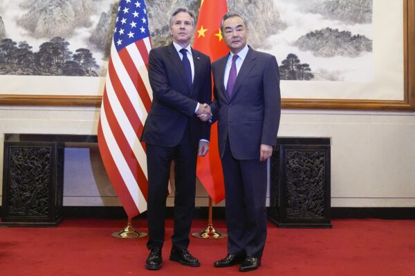 Američki državni tajnik Antony Blinken i kineski ministar vanjskih poslova Wang Yi