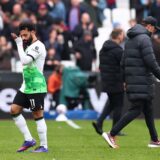 27th April 2024; London Stadium, London, England; Premier League Football, West Ham United versus Liverpool; A dejected Liverpool Manager Jurgen Klopp ignores Mohamed Salah after the 2-2 draw,Image: 868364373, License: Rights-managed, Restrictions: , Model Release: no, Credit line: Shaun Brooks / Actionplus / Profimedia