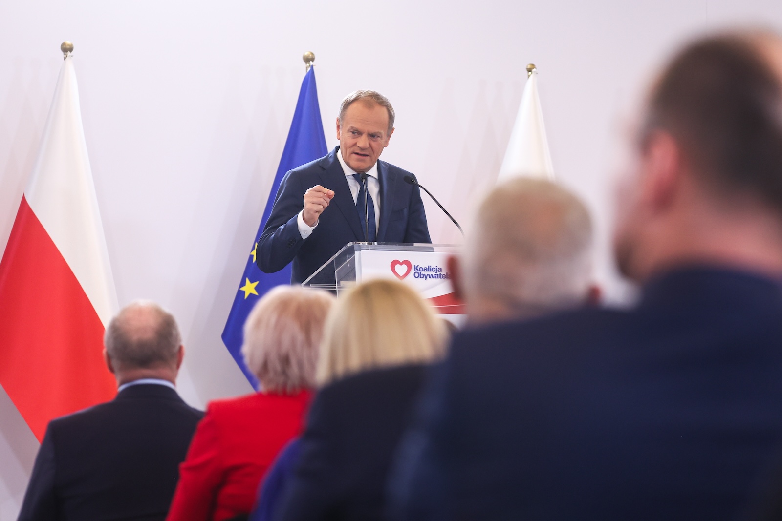 epa11297680 Prime Minister Donald Tusk speaks during a meeting of the National Council of the Civic Platform in Warsaw, Poland 24 April 2024. The meeting is expected to make final decisions on lists for the European Parliament.  EPA/Leszek Szymanski POLAND OUT
