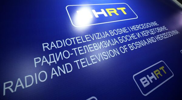 28.03.2022., Sarajevo, Bosna i Hercegovina - Zgrada i logo Radiotelevizije Bosne i Hercegovine (BHRT).
  Photo: Armin Durgut/PIXSELL