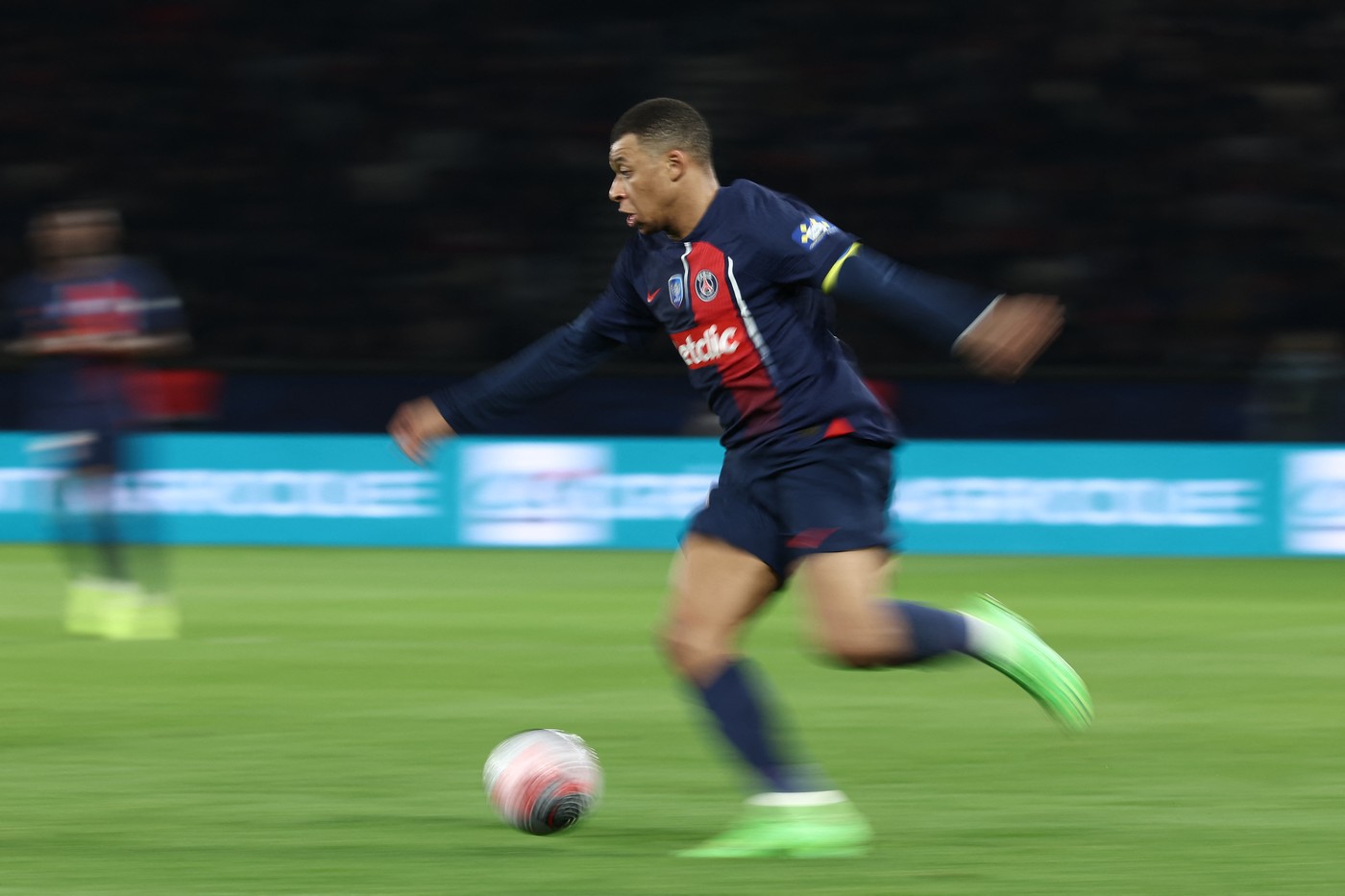 Paris Saint-Germain's French forward #07 Kylian Mbappe controls the ball during the French Cup (Coupe de France) quarter-final football match between Paris Saint-Germain (PSG) and OGC Nice at the Parc des Princes stadium, in Paris, on March 13, 2024.,Image: 856634955, License: Rights-managed, Restrictions: , Model Release: no, Credit line: FRANCK FIFE / AFP / Profimedia
