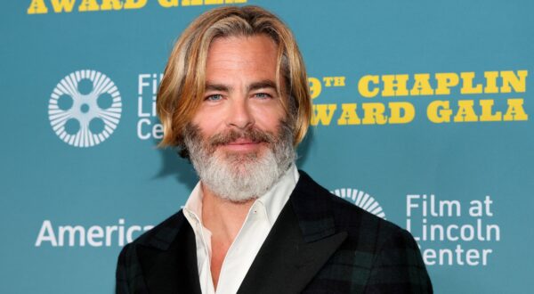 NEW YORK, NEW YORK - APRIL 29: Chris Pine attends the 49th Chaplin Award Honoring Jeff Bridges at Lincoln Center on April 29, 2024 in New York City.   Dia Dipasupil,Image: 868991213, License: Rights-managed, Restrictions: , Model Release: no, Credit line: Dia Dipasupil / Getty images / Profimedia