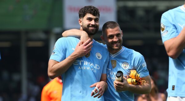 11th May 2024; Craven Cottage, Fulham, London, England; Premier League Football, Fulham versus Manchester City; Josko Gvardiol and Mateo Kovacic of Manchester City thanking the fans after the match.,Image: 872031516, License: Rights-managed, Restrictions: , Model Release: no, Credit line: Katie Chan / Actionplus / Profimedia