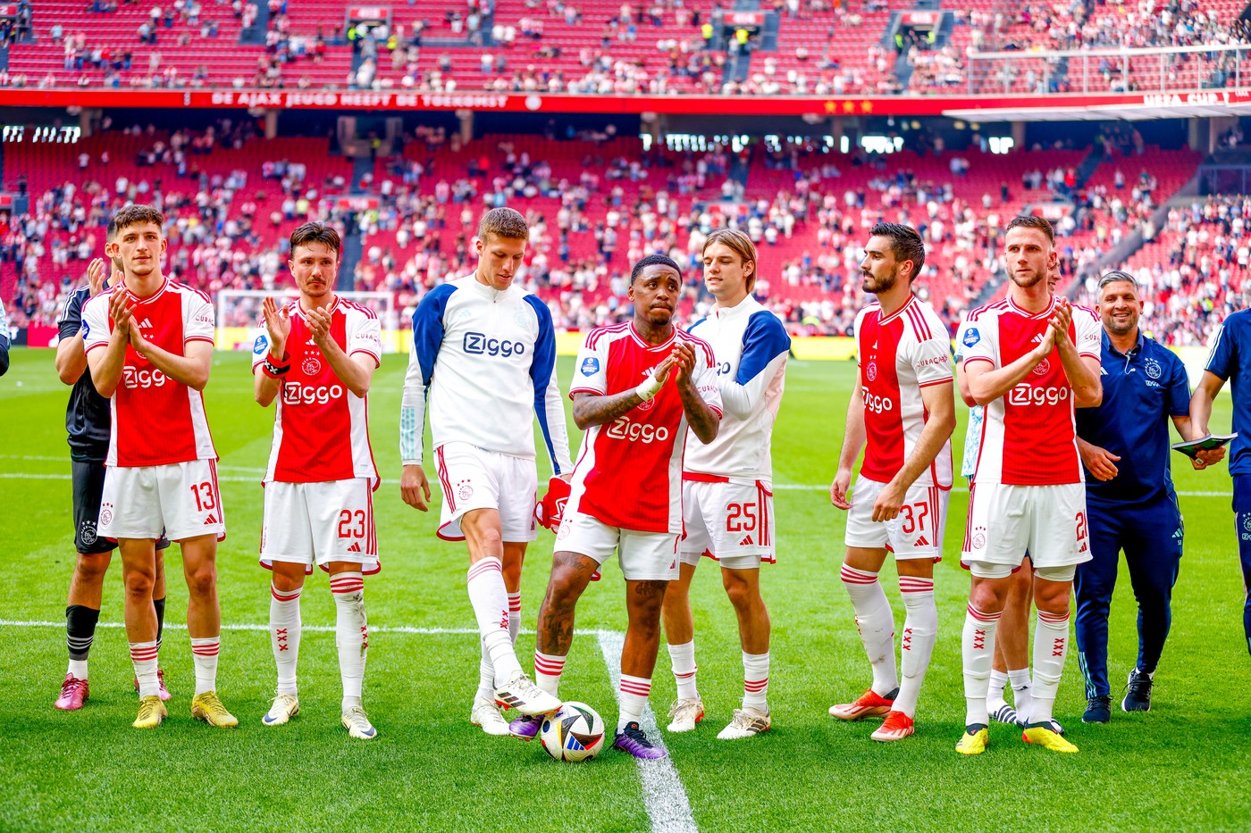 AMSTERDAM, 12-05-2024 , JohanCruijff
 Arena, football, Dutch Eredivisie, season 2023 / 2024, during the match Ajax - Almere City, Ajax player Mika Godts, Ajax player Steven Berghuis, Ajax player Jakov Medic, Ajax player Steven Bergwijn, Ajax player Borna Sosa, Ajax player Josip Sutalo, Ajax player Branco van den Boomen,Image: 872261417, License: Rights-managed, Restrictions: World Rights Except Austria and The Netherlands * AUTOUT NLDOUT, Model Release: no, Credit line: Pro Shots Photo Agency / ddp USA / Profimedia